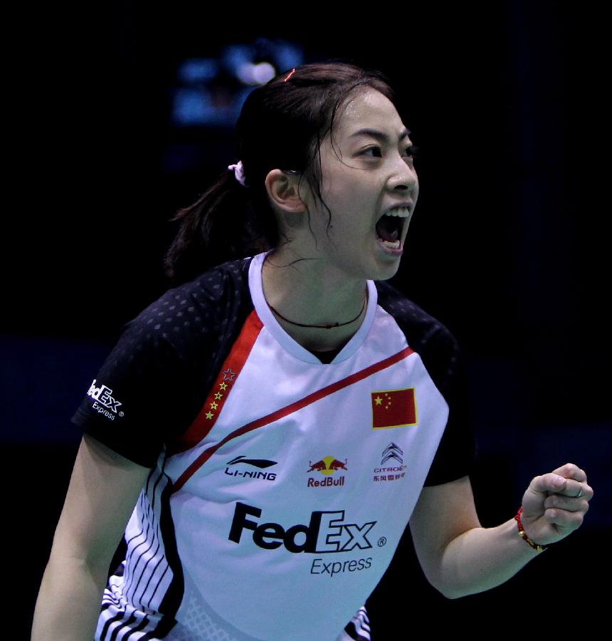 方面缺乏有 方面缺乏有