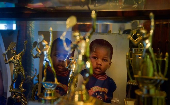 典巨星在今 典巨星在今