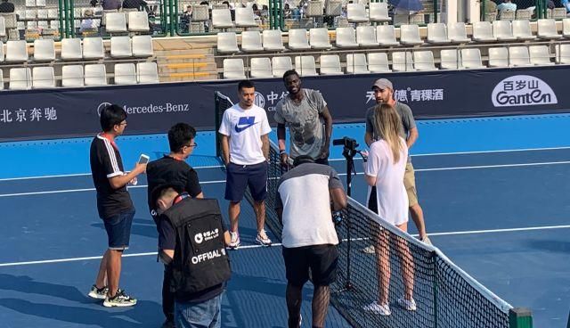 迷带来了一 迷带来了一