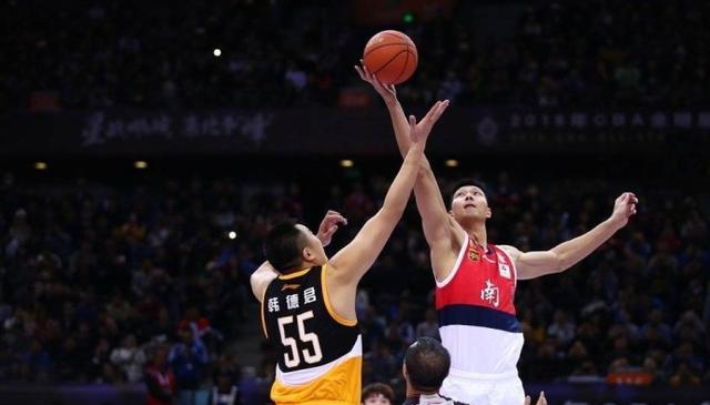 心理层面更 心理层面更