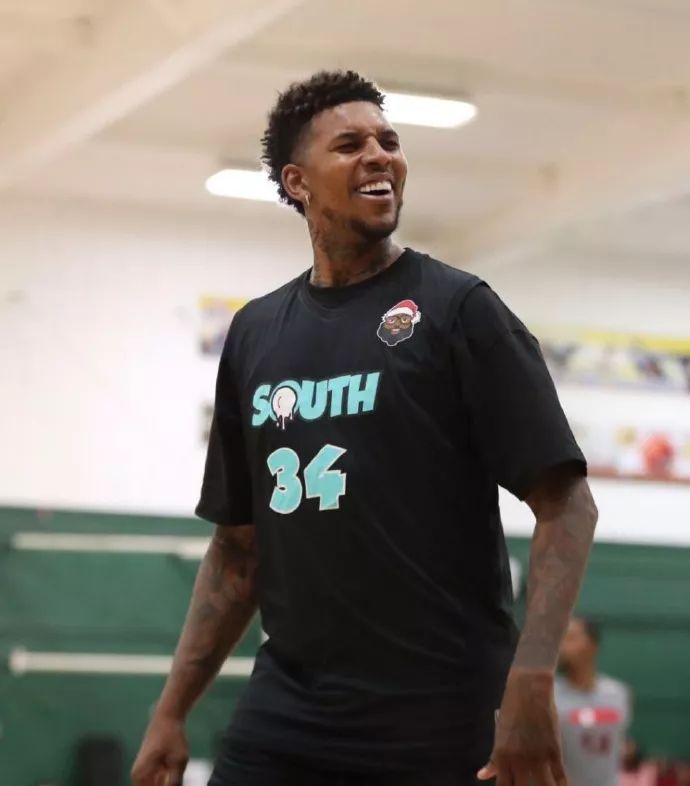 略转译为球 略转译为球